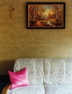 Jessica Backhaus: Pink Pillow, 2002
Aus der Serie »Jesus and the Cherries«