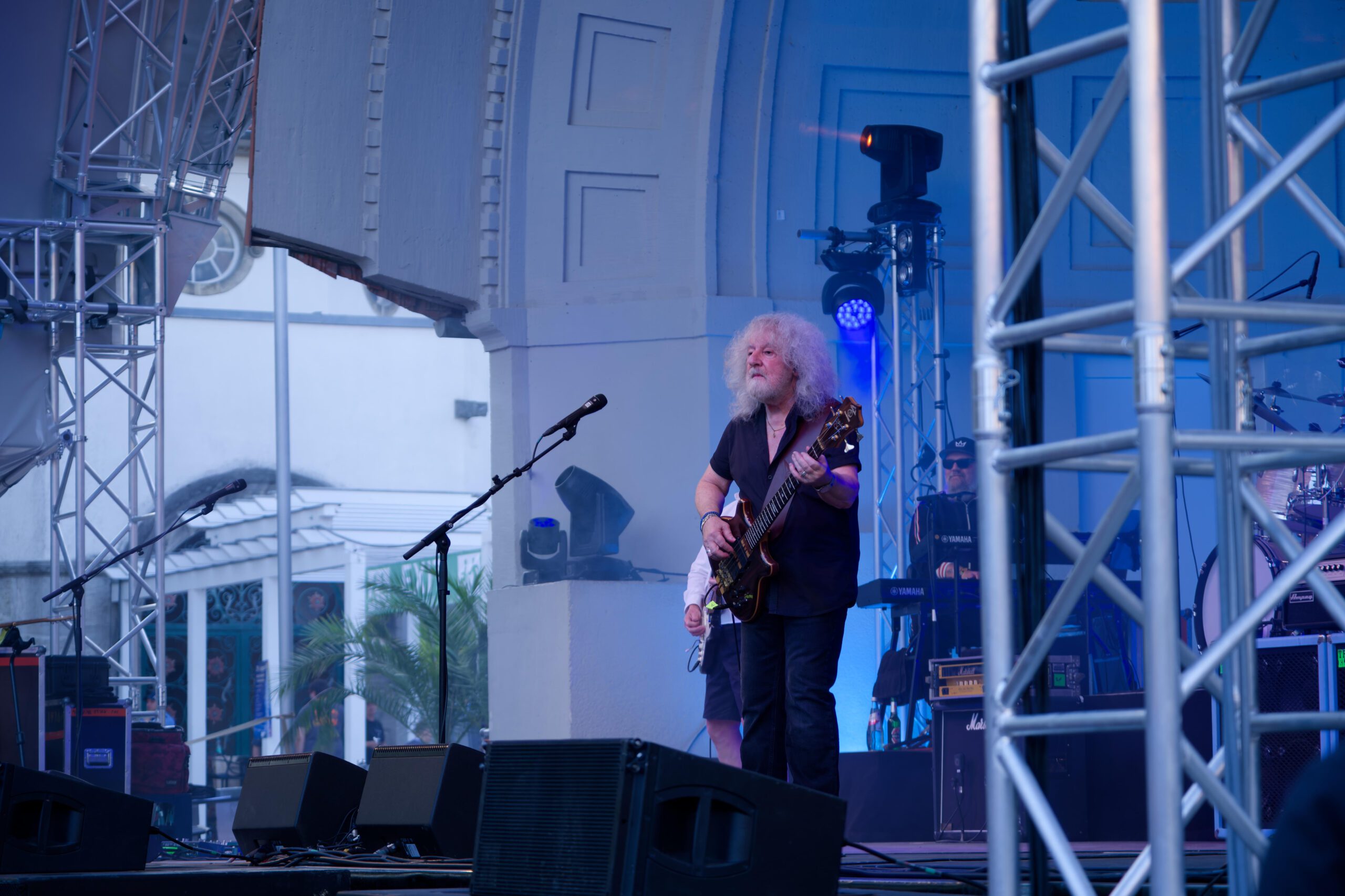 Barclay James Harvest feat. Les Holroyd: Ein Abend zwischen Erinnerung und Gegenwart